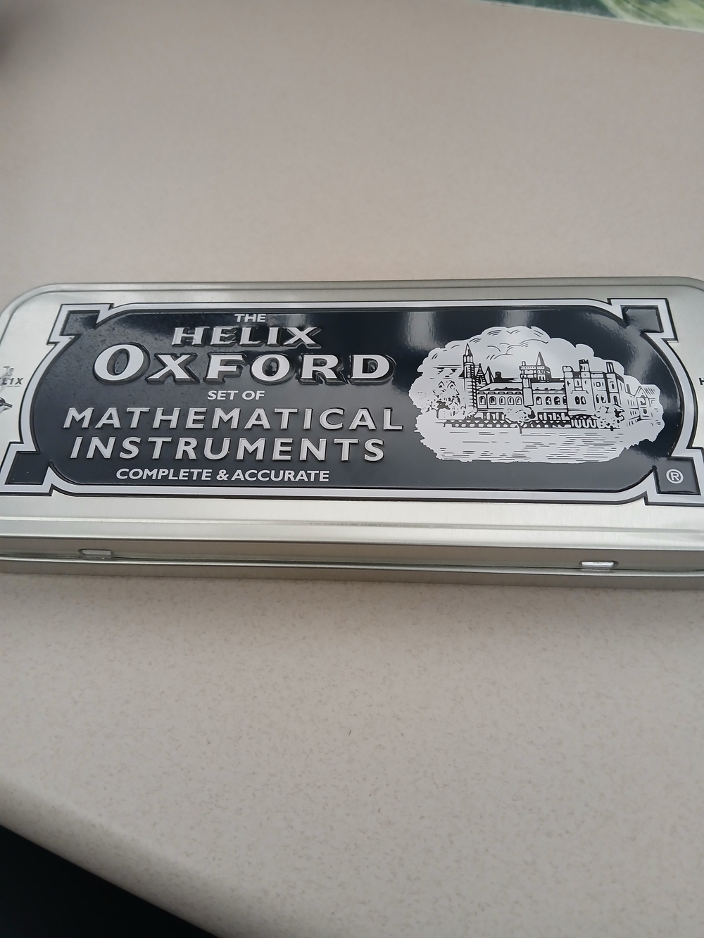 Helix Oxford Metal Mathematical Instruments Tin in Black and Silver